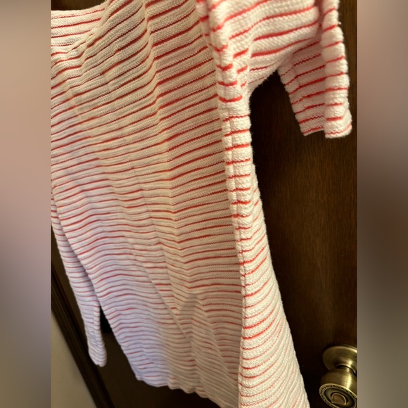 Tommy Bahamas Sweater - Picture 4 of 7